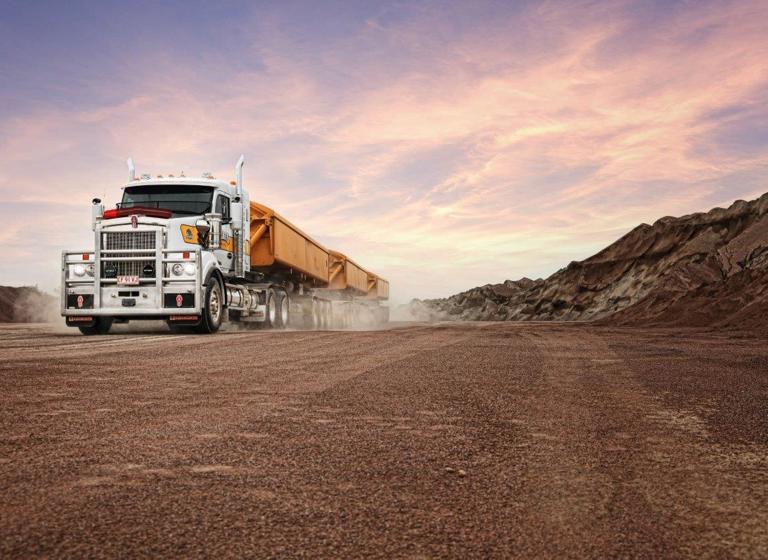 KW T610SAR 2025 Halkitis Darwin (3) (002)