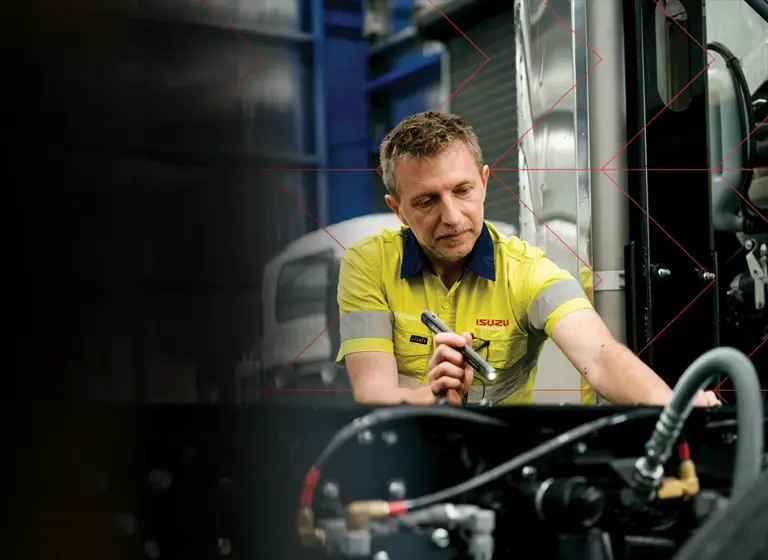 Iszs1935 Servicing Hero Desktop 1440X810 2X