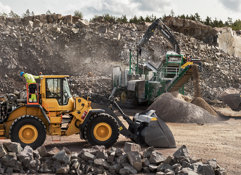 Volvo Show Services Uptime Care Inspection 2324X1200