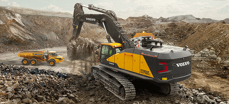 Industry-leading productivity with Volvo’s complete range of mining champions 326