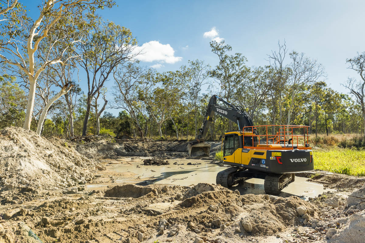 Mareeba Sands boosted by excavator upgrade 2